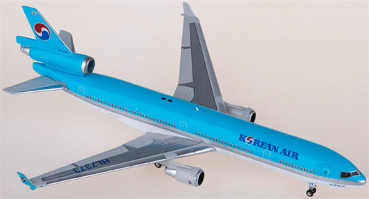 Phoenix Korean Air McDonnell Douglas MD-11 HL7373 1:400 Diecast Model view 1