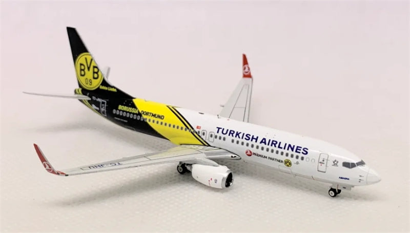 Phoenix 1:400 Turkish Airlines B737-800 TC-JHU DIECAST Model