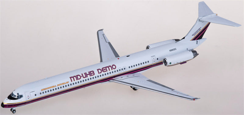 JC Wings McDonnell Douglas MD-80 N980DC 1:200 Diecast Model view 1