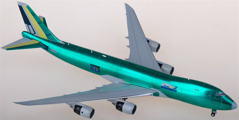 JC Wings Atlas Air Boeing 747-8F N863GT 1:400 Diecast Model view 1