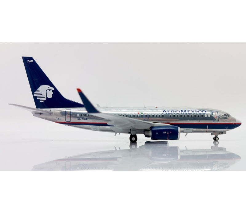 JC Wings 1:200 Aeromexico B737-700 XA-CAM  DIECAST Model