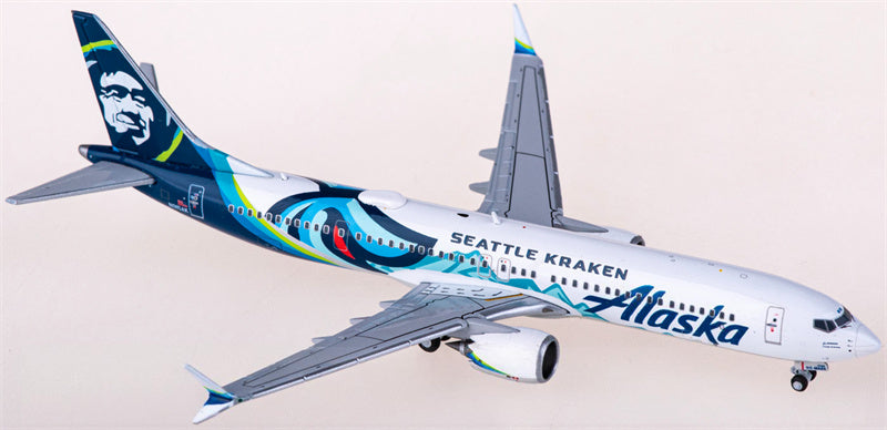 Geminijets Alaska Airlines Boeing 737 MAX 9 N915AK 1:400 Diecast Model view 4