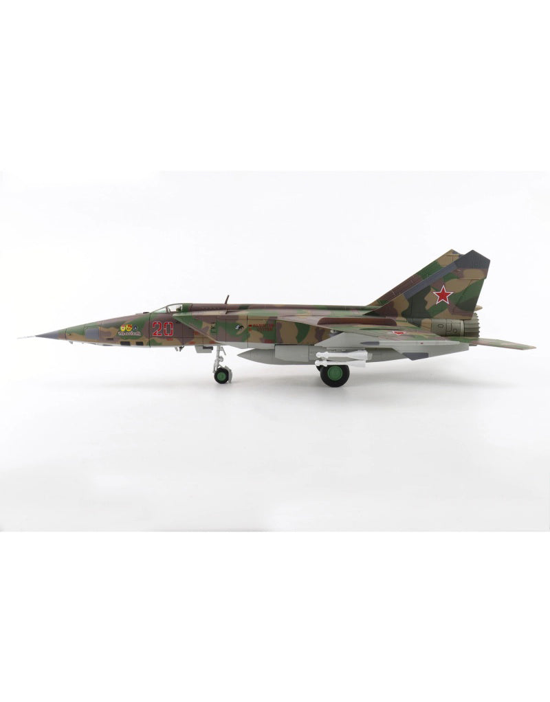HOBBY MASTER Shatalovo AB MiG-25RBF 47th GRAP 1:72 Model 2001  Red 20