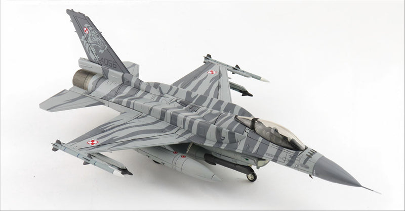 HOBBY MASTER Polish Air Force F-16C Polish Tiger Demo Team 1:72 Model 2025 Maj. Maciej "SLAB" Krakowian 4056