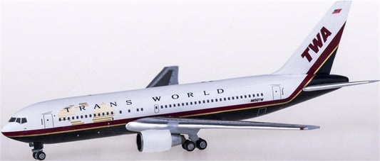 AeroClassics TWA Boeing 767-200ER N650TW 1:400 Diecast Model view 1