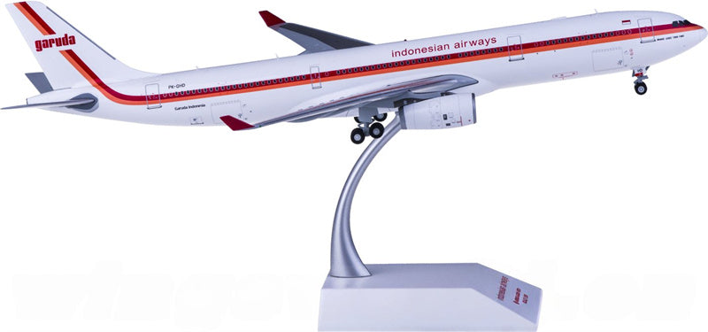 JC Wings Garuda Indonesia Airbus A330-300 PK-GHD 1:200 Diecast Model view 1