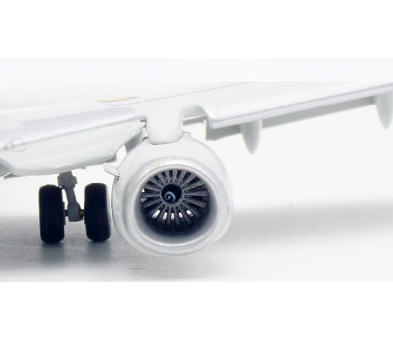 JC Wings 1:200 ANA B737-700 JA01AN Flaps down DIECAST Model