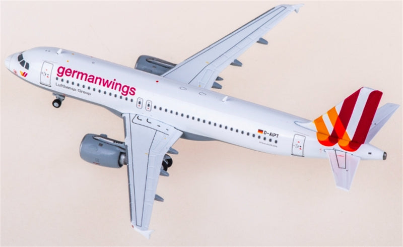 JC Wings Germanwings Airbus A320 D-AIPT 1:400 Diecast Model view 3