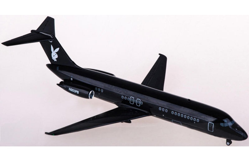 Herpa Play boy McDonnell Douglas DC-9-30 N950PB Big Bunny 1:200 Aircraft Pre-built  Airliner Model Display
