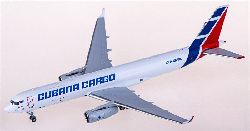 NG Models Cubana Cargo Tupolev TU-204-100SE CU-C1700 1:400 Diecast Model view 4