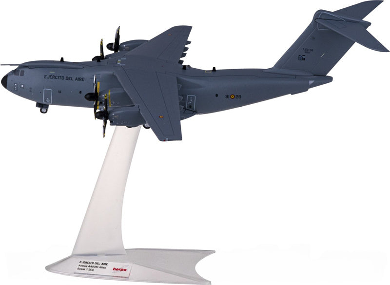 Herpa SPAF Airbus A400M T.23 31-28 1:200 Diecast Model view 2