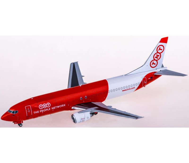 JC Wings TNT Boeing 737-400 OE-IAG 1:200 Aircraft Pre-built  Airliner Model Display
