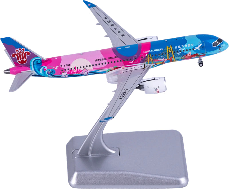 NG Models 1:400 China Southern Airlines Comac C919 B-658W  DIECAST Model