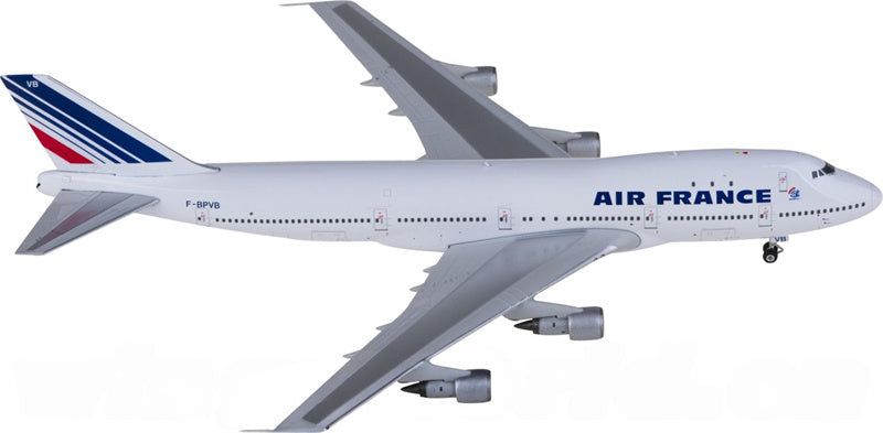 Phoenix Air France Boeing 747-100 F-BPVB 1:400 Diecast Model view 3
