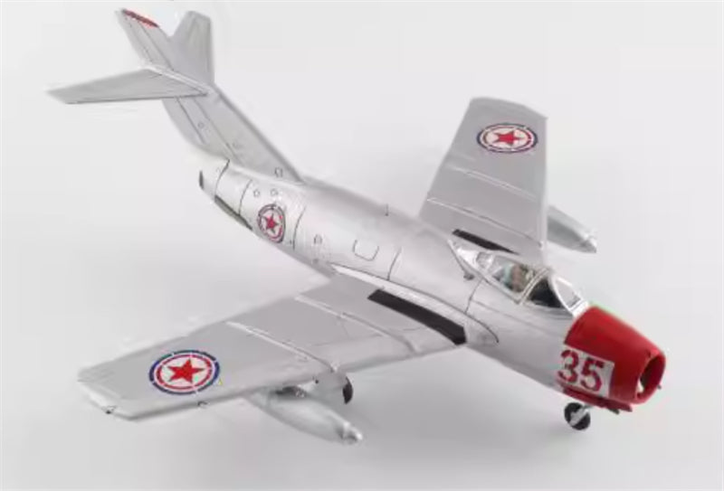 HOBBY MASTER CPVAF MiG-15bis 3rd SQN 1:72 Model 1950S Zhang Jihui Red 35