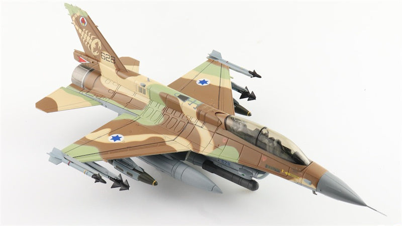 HOBBY MASTER F16D Fighting Falcon Barak 628 105 Squadron The Scorpion IAF (with 4 x GBU-31) 1:72 Aircraft Pre-built Model