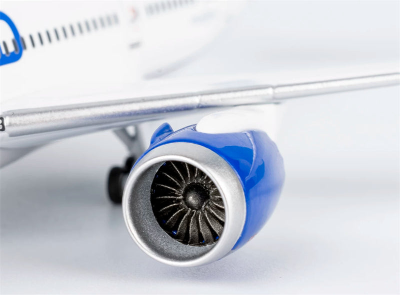 NG Models 1:400 United Airlines B787-8 N30913 DIECAST Model