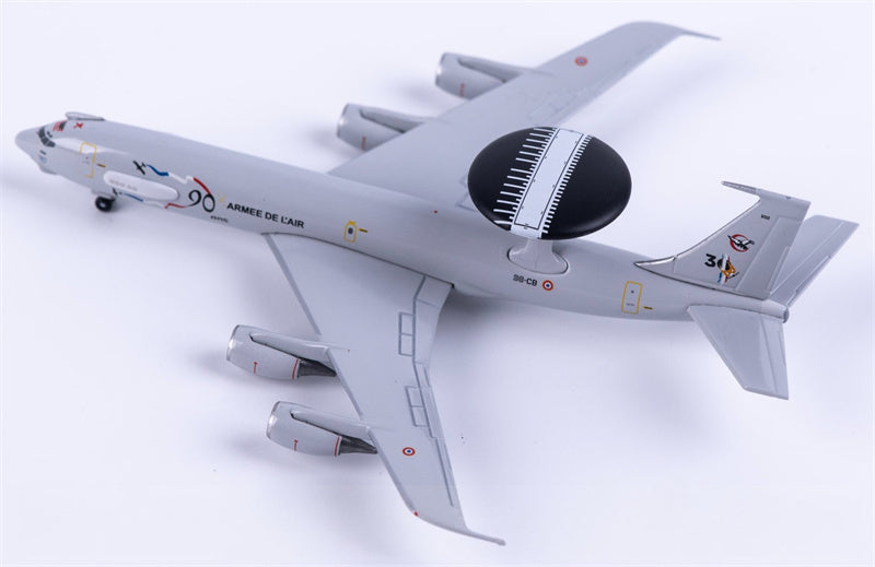 Herpa French Air Force Boeing 707-300 E-3F 36-CB 1:500 Diecast Model view 2