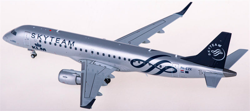 JC Wings KLM for Embraer ERJ-190-100STD PH-EZX Skyteam 1:200 Airplane Pre-built  Airliner Model Display