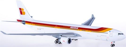 Herpa Iberia for Airbus A330-300 EC-LUB 1:200 Aircraft Pre-built  Airliner Model Display