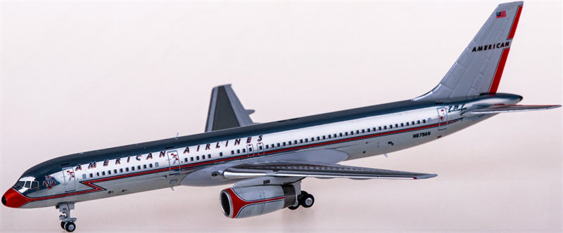 NG Models American Airlines Boeing 757-200 N679AN 1:400 Diecast Model view 3