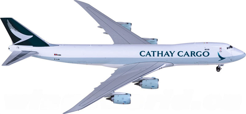 Phoenix Cathay Cargo Boeing 747-8 B-LJN 1:400 Diecast Model view 1