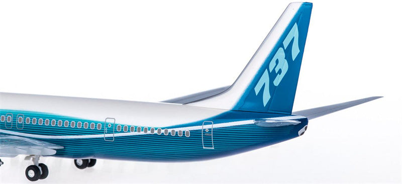 Hogan Boeing 737-900ER 1:200 ABS Model view 3