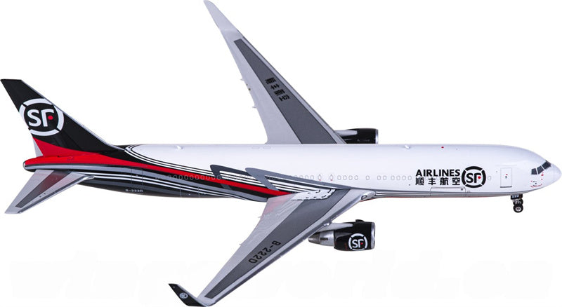 Phoenix SF Airlines Boeing 767-300ER B-222D 1:400 Diecast Model view 1