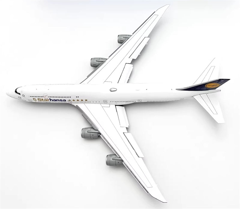 YY Wings Lufthansa Airlines Boeing 747-8 D-ABYM Flaps Down 5 Star hansa Livery 1:400 Diecast Model view 1