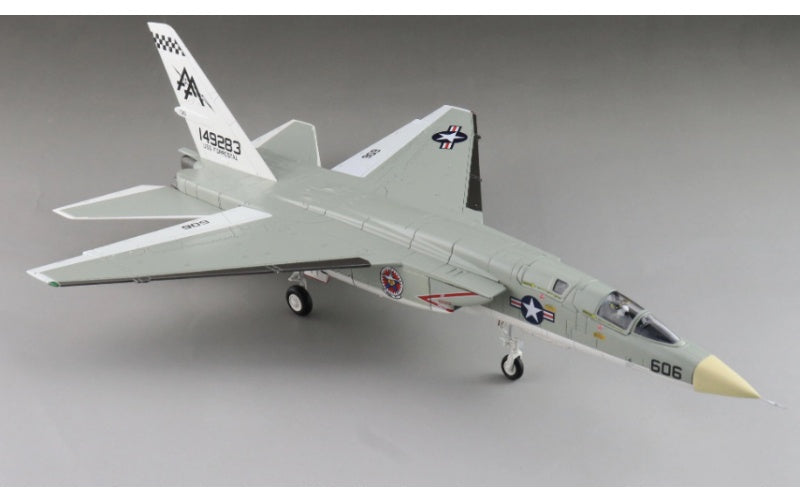 HOBBY MASTER  RA-5C  1:72 Model 1967  USS Forrestal 149283