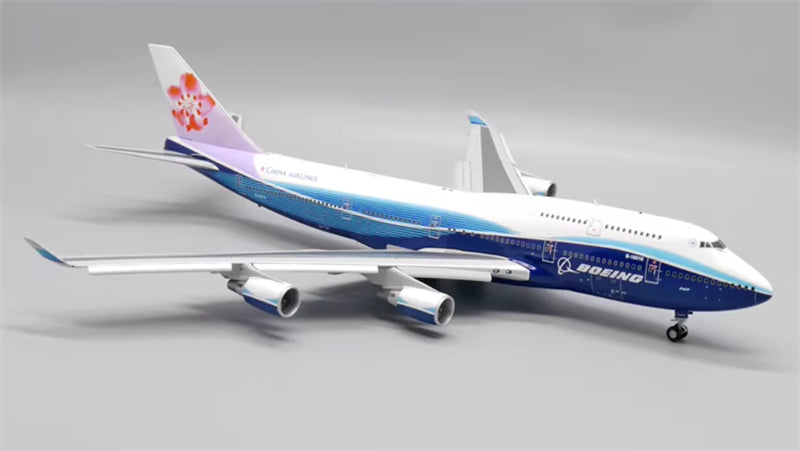 JC Wings China Airlines Boeing 747-400 B-18210 Flaps Down 1:200 Aircraft Model