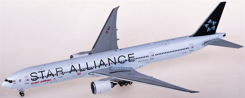 Phoenix Air India Boeing 777-300ER VT-ALJ Star Alliance 1:400 Diecast Model view 2