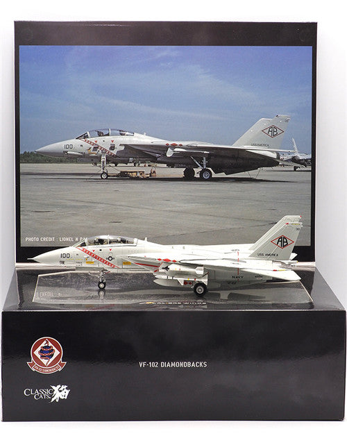 CALIBRE WINGS F-14A VF-102 DIAMONBACKS BUNO 159466 USS AMERICA 1:72 Aircraft Pre-built Model