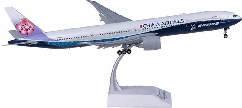 JC Wings China Airlines Boeing 777-300ER Dreamliner B-18007 Flaps Down 1:200 Diecast Model view 2