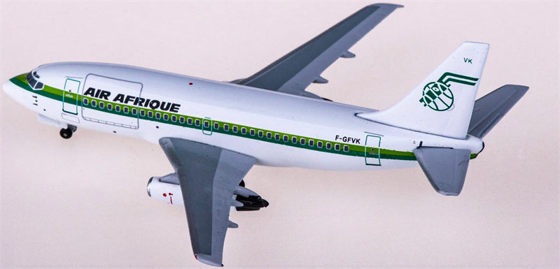 AeroClassics Air Afrique Boeing 737-200 F-GFVK 1:400 Diecast Model view 2