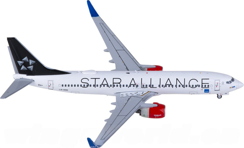 JC Wings SAS Boeing 737-800 LN-RRE Star Alliance 1:400 Diecast Model view 4