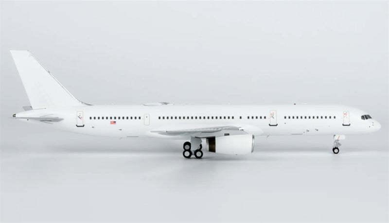 NG Models 1:200 USAF Boeing 757-200 C-32B  DIECAST Model