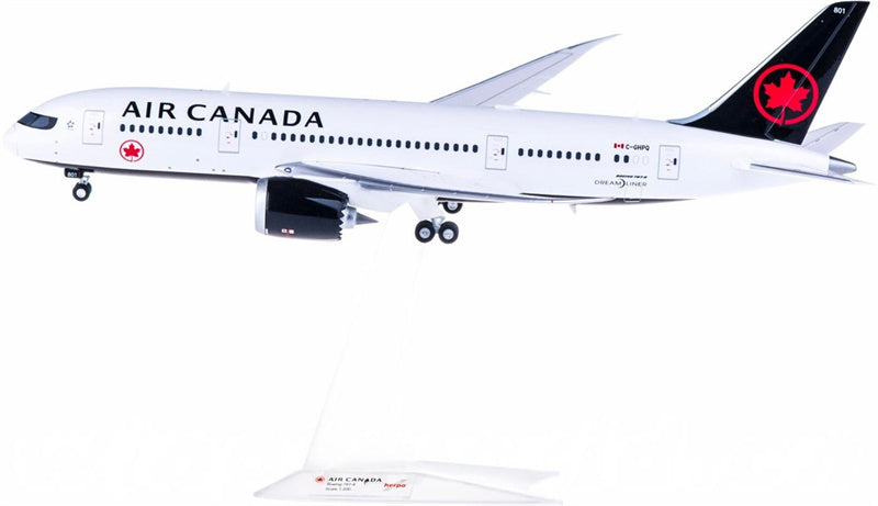 Herpa Air Canada Boeing 787-8 C-GHPQ 1:200 Model view 4