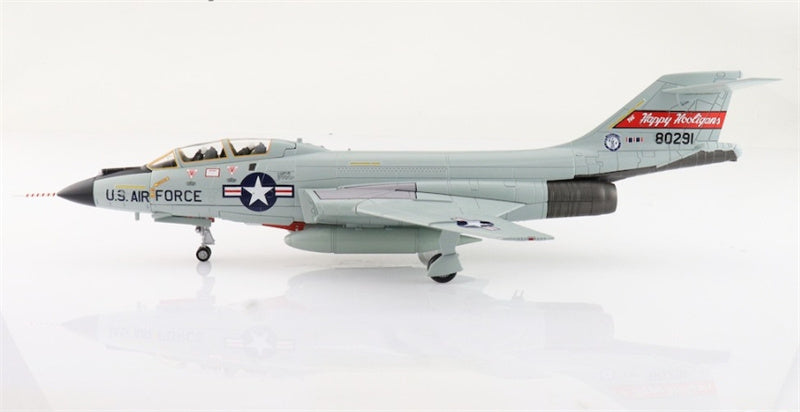 Hobby Master F-101B Vooodoo The Happy Hooligans 58-0291 USAF 1975 1:72 Airplane Pre-built Model