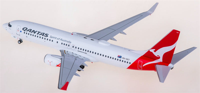 NG Models Qantas Boeing 737-800 VH-VXT 1:200 Aircraft Pre-built  Airliner Model Display