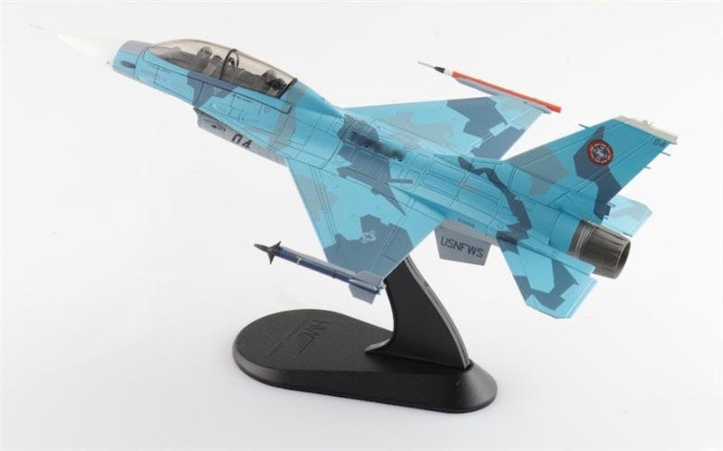 Hobby Master Lockheed F-16B 04 Centennial of Naval Aviation 2011 1:72 Airplane Pre-built Model
