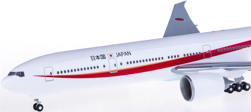 Hogan JASDF Boeing 777-300ER 1:200 ABS Model view 4