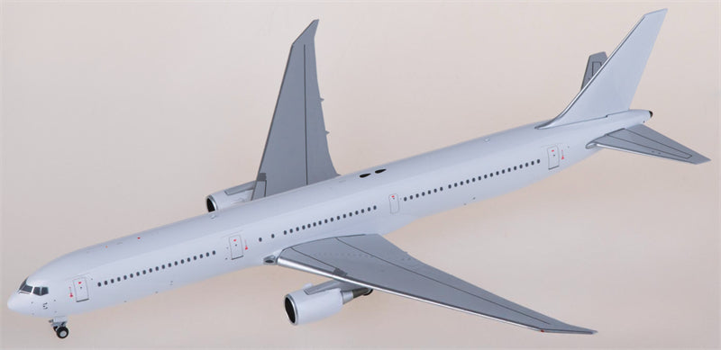 NG Models Boeing 767-400ER Blank 1:400 Diecast Model view 2