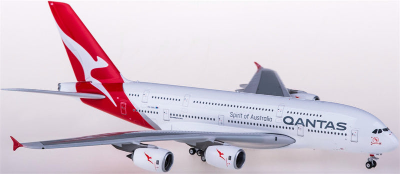 Phoenix Qantas Airbus A380 VH-OQG 1:400 Diecast Model view 2