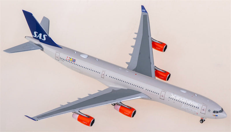 Phoenix SAS Scandinavian Airlines Airbus A340-300 OY-KBD 1:400 Diecast Model view 1