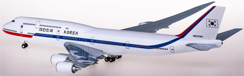 Hogan Korea Air Force Boeing 747-8 1:200 ABS Model view 3