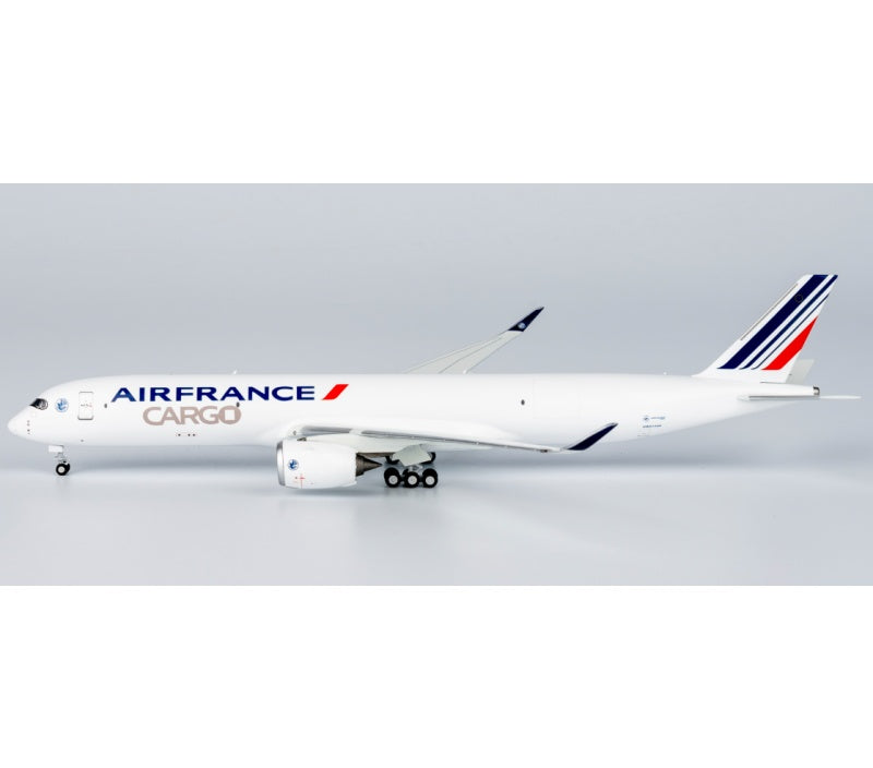 NG Models 1:400 Air France Cargo A350F DIECAST Model