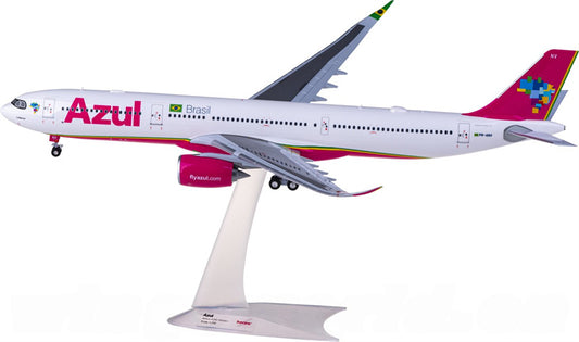 Herpa Azul Airbus A330-900neo PR-ANV 1:200 ABS Model view 1