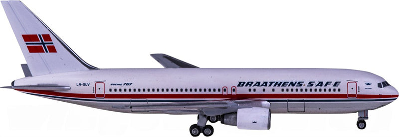 AeroClassics Braathens Safe Boeing 767-200 LN-SUV 1:400 Diecast Model view 3