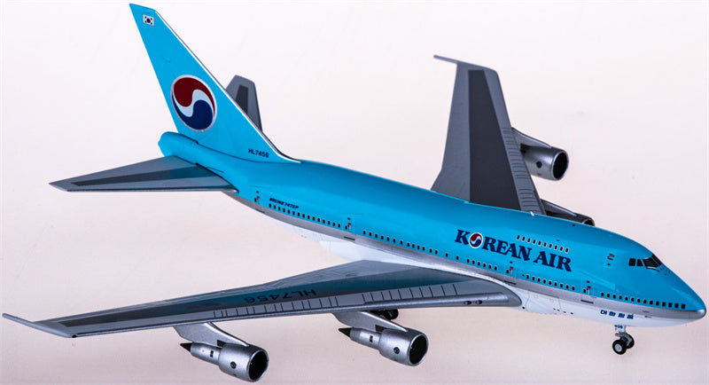 NG Models Korean Air Boeing 747SP HL7456 1:400 Diecast Model view 2
